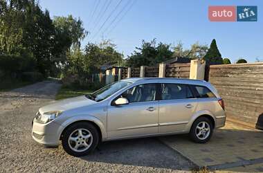Универсал Opel Astra 2005 в 