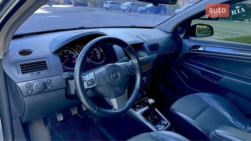 Хетчбек Opel Astra 2005 в Білій Церкві