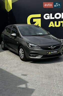 Хэтчбек Opel Astra 2019 в 