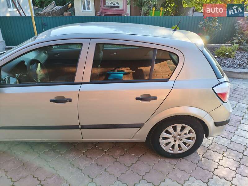 Хетчбек Opel Astra 2006 в Жмеринці