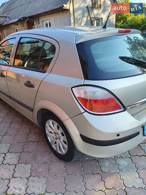 Хетчбек Opel Astra 2006 в Жмеринці