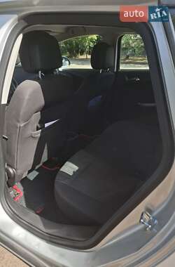 Универсал Opel Astra 2011 в 