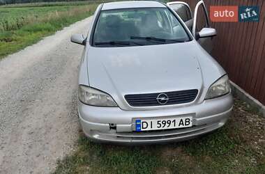 Седан Opel Astra 2002 в Тлумачі