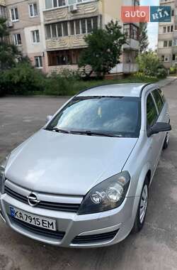 Универсал Opel Astra 2005 в Киеве
