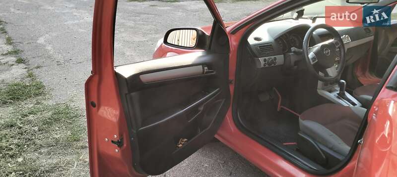 Хэтчбек Opel Astra 2009 в Черкассах фото 4 Хэтчбек Opel Astra 2009 в Черкассах