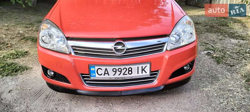 Хэтчбек Opel Astra 2009 в Черкассах фото 18 Хэтчбек Opel Astra 2009 в Черкассах