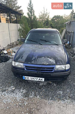 Хэтчбек Opel Astra 1992 в Днепре