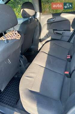 Хэтчбек Opel Astra 2008 в 