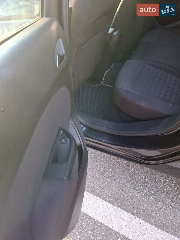 Универсал Opel Astra 2013 в Сумах