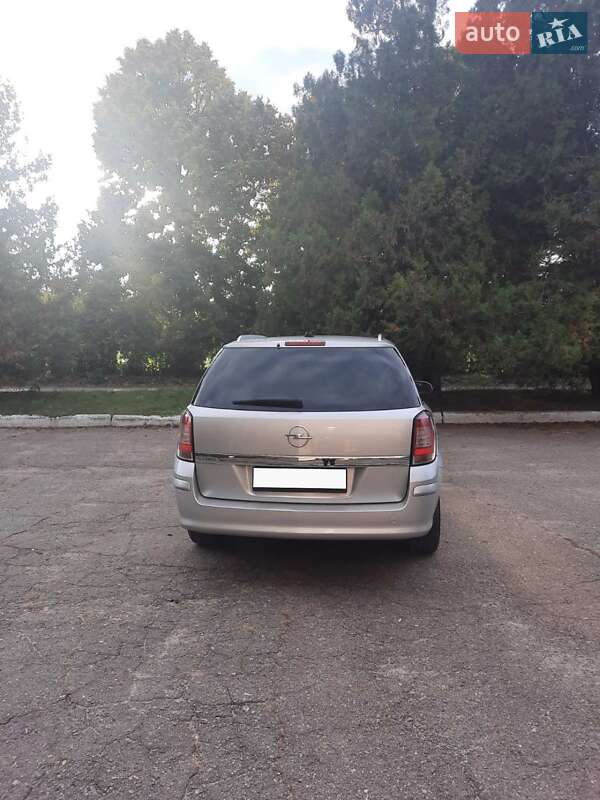 Універсал Opel Astra 2007 в Гадячі фото 5 Універсал Opel Astra 2007 в Гадячі