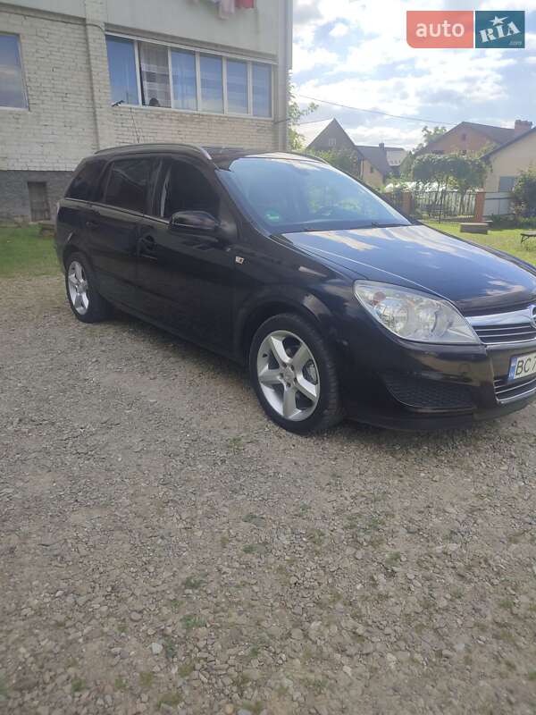 Opel Astra 2008