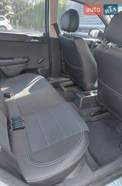 Седан Opel Astra 2004 в 