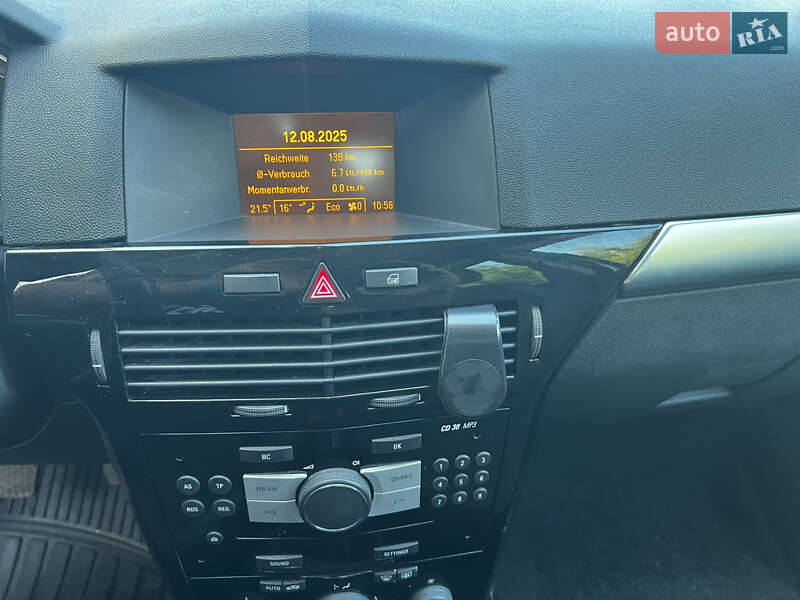 Универсал Opel Astra 2009 в Никополе