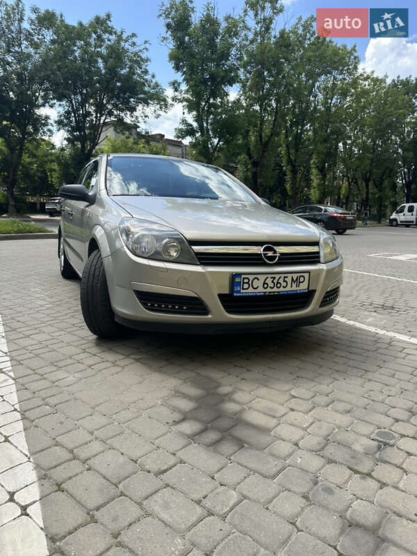 Opel Astra 2006