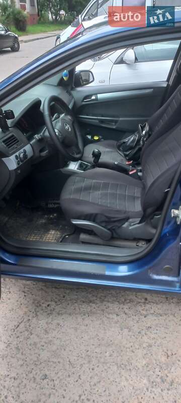 Хетчбек Opel Astra 2005 в Чернігові