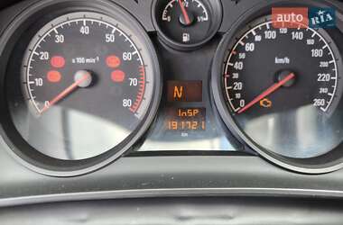 Седан Opel Astra 2012 в 