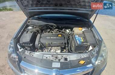 Универсал Opel Astra 2008 в 