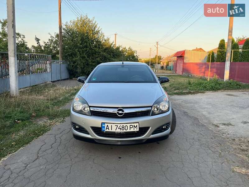 Кабриолет Opel Astra 2008 в Балте фото 28 Кабриолет Opel Astra 2008 в Балте