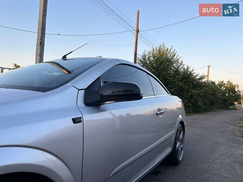 Кабриолет Opel Astra 2008 в Балте фото 17 Кабриолет Opel Astra 2008 в Балте