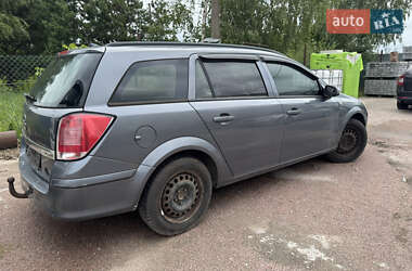 Універсал Opel Astra 2005 в Львові