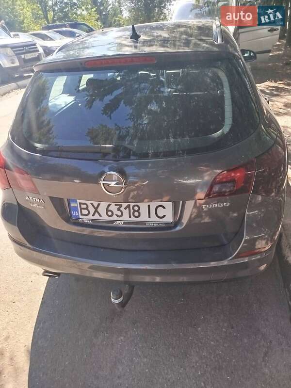 Opel Astra 2010