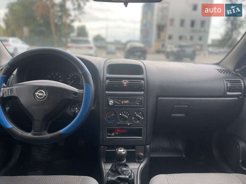 Седан Opel Astra 2007 в Харькове