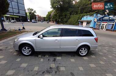 Універсал Opel Astra 2004 в 