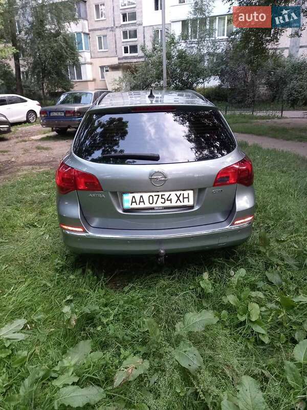 Універсал Opel Astra 2015 в Києві фото 4 Універсал Opel Astra 2015 в Києві