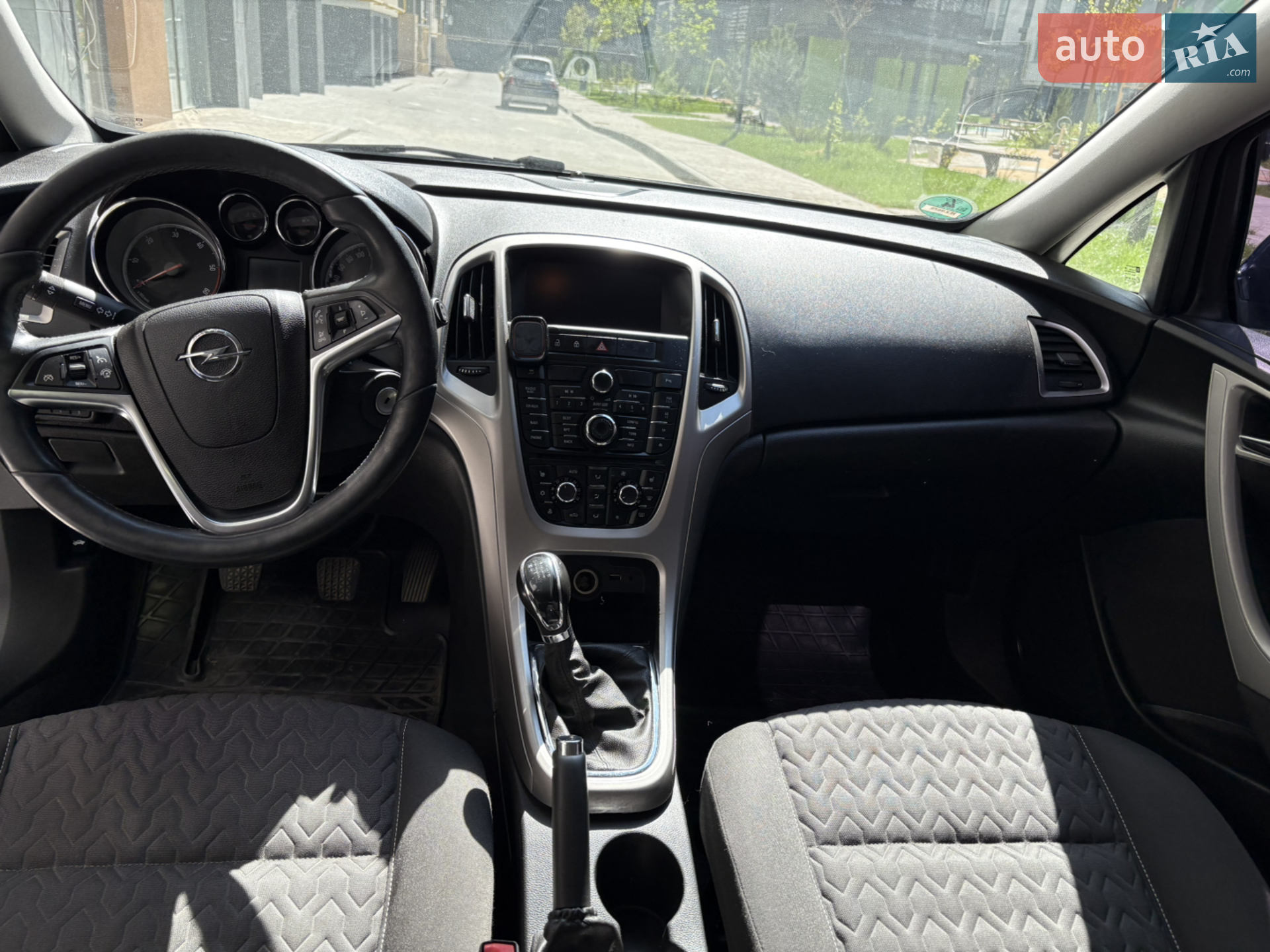 2013 Opel Astra - мініатюра 16