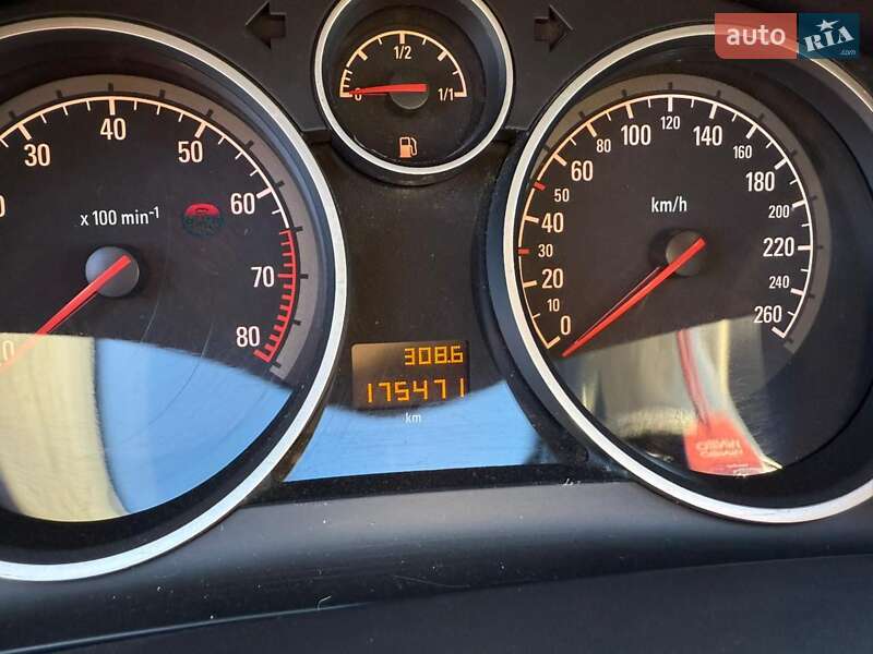 Универсал Opel Astra 2010 в Любешове фото 11 Универсал Opel Astra 2010 в Любешове