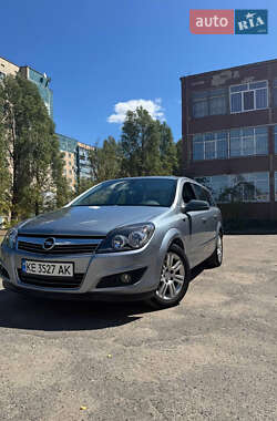 Универсал Opel Astra 2009 в Каменском