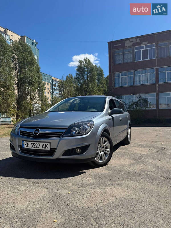 Opel Astra 2009