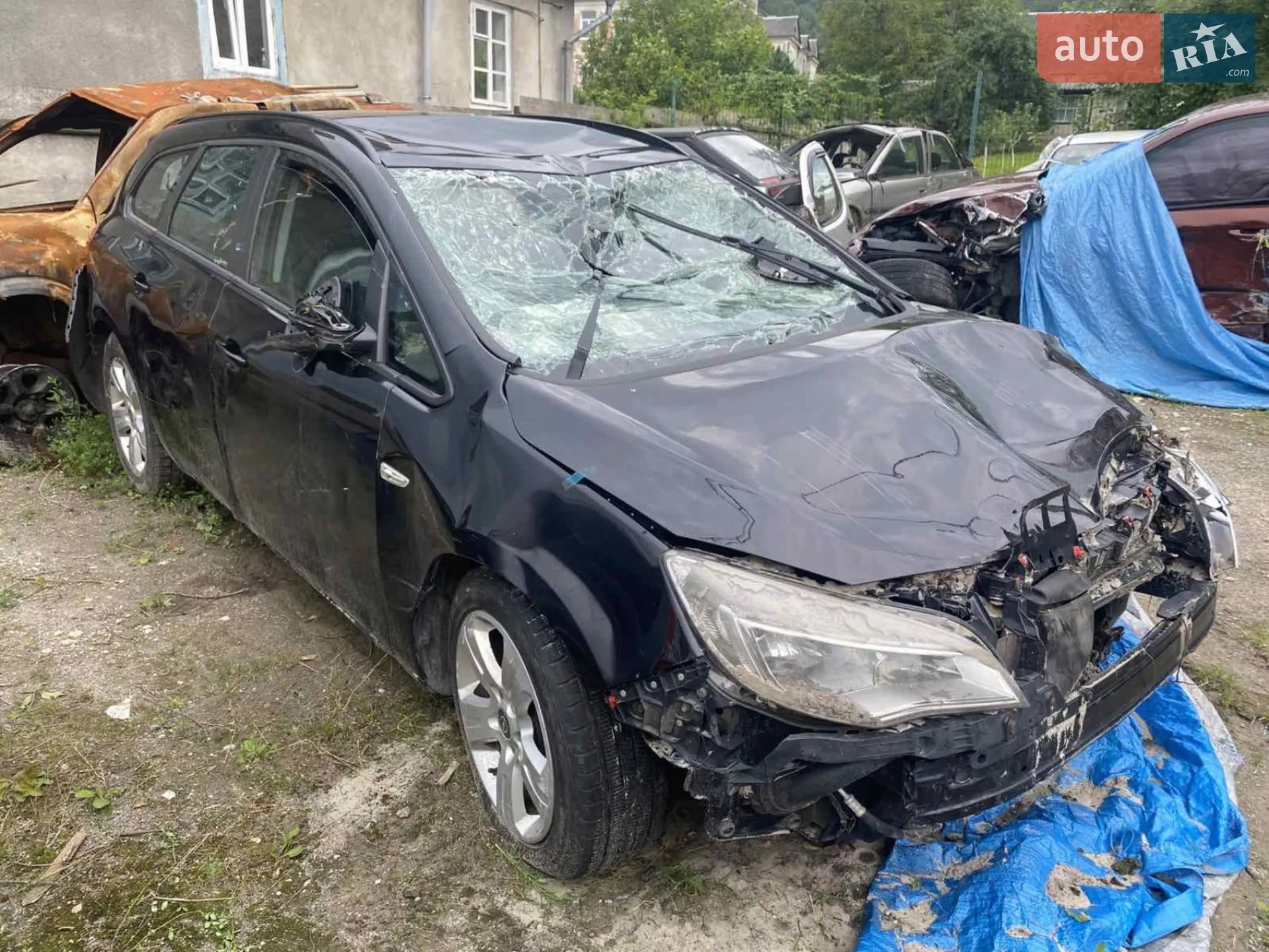 2010 Opel Astra - фото 1