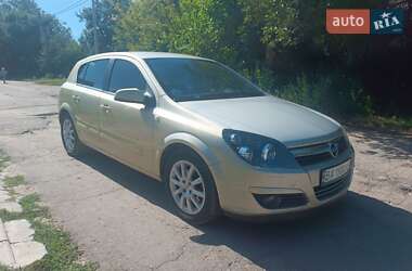 Хэтчбек Opel Astra 2004 в Кропивницком