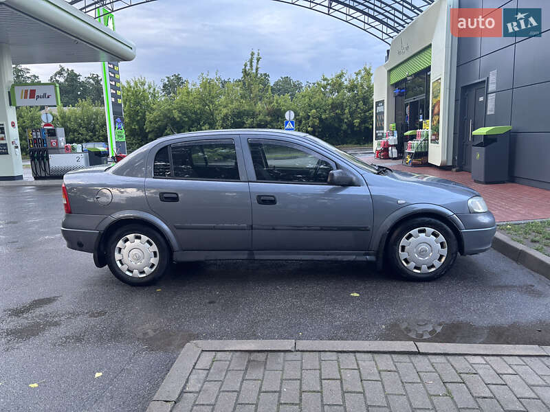 Седан Opel Astra 2008 в Вінниці