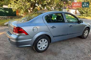 Седан Opel Astra 2008 в 