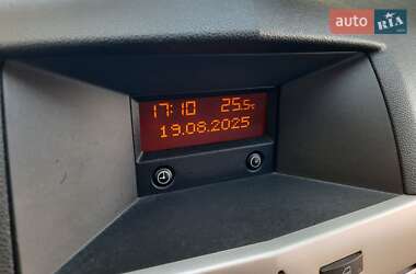 Седан Opel Astra 2008 в 