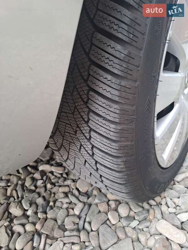 Универсал Opel Astra 2013 в Стрые