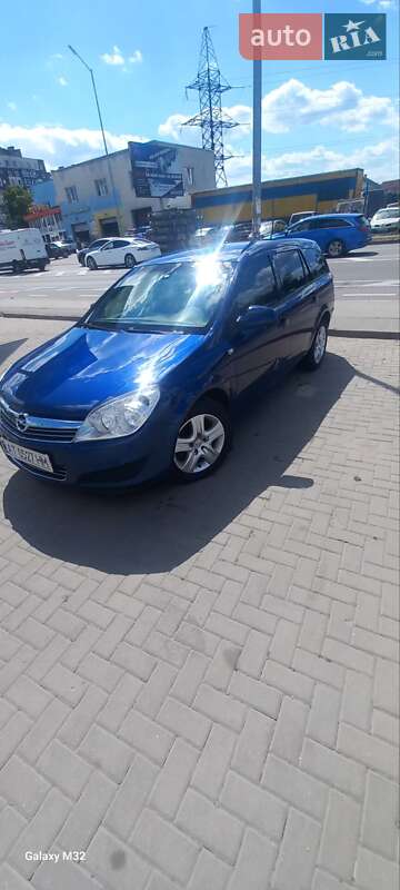 Opel Astra 2009