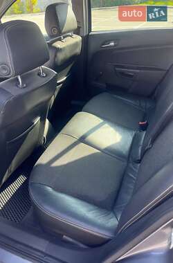 Универсал Opel Astra 2005 в 