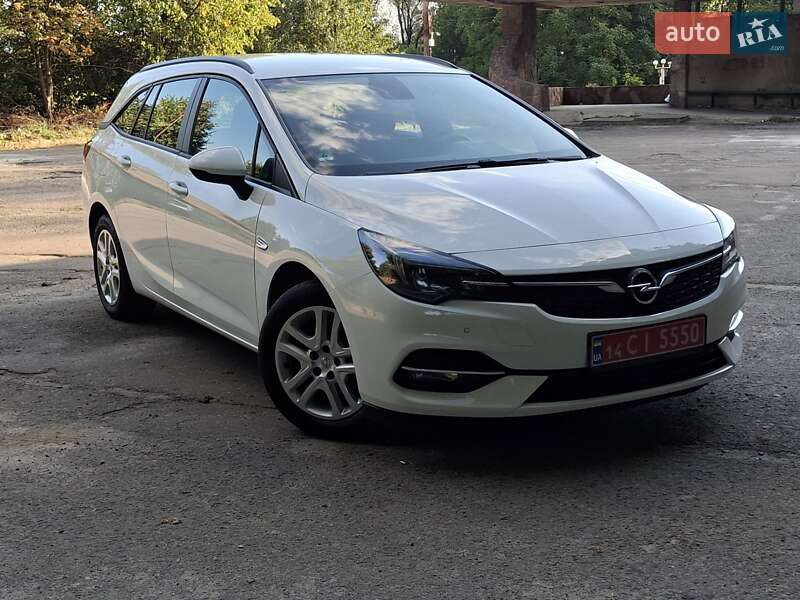 Универсал Opel Astra 2020 в Калуше