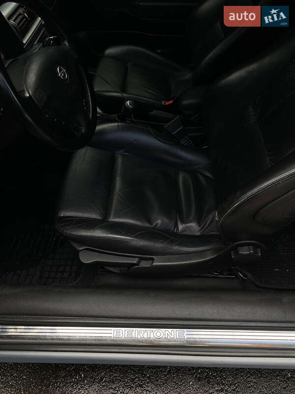 Кабриолет Opel Astra 2002 в Черновцах