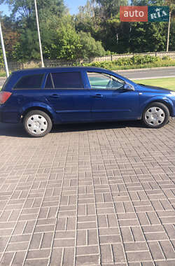 Универсал Opel Astra 2004 в 