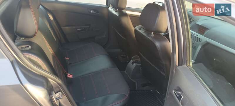 Хэтчбек Opel Astra 2009 в Каменском фото 16 Хэтчбек Opel Astra 2009 в Каменском