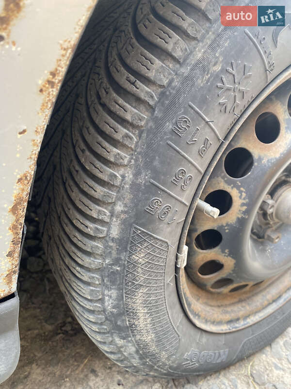 Седан Opel Astra 2004 в Луцке