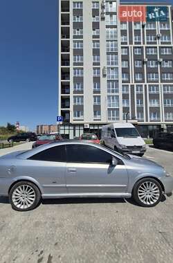 Купе Opel Astra 2002 в 