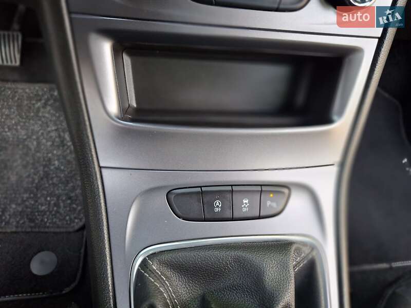 Универсал Opel Astra 2020 в Калуше