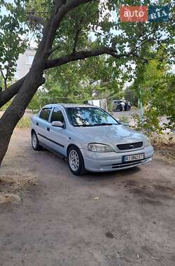 Седан Opel Astra 2002 в Вознесенську