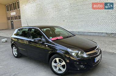 Хэтчбек Opel Astra 2009 в 