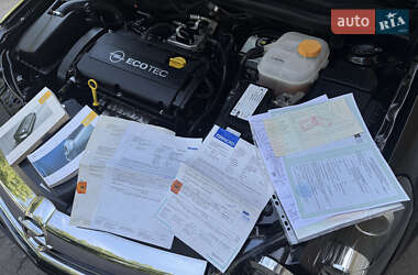 Хэтчбек Opel Astra 2009 в 